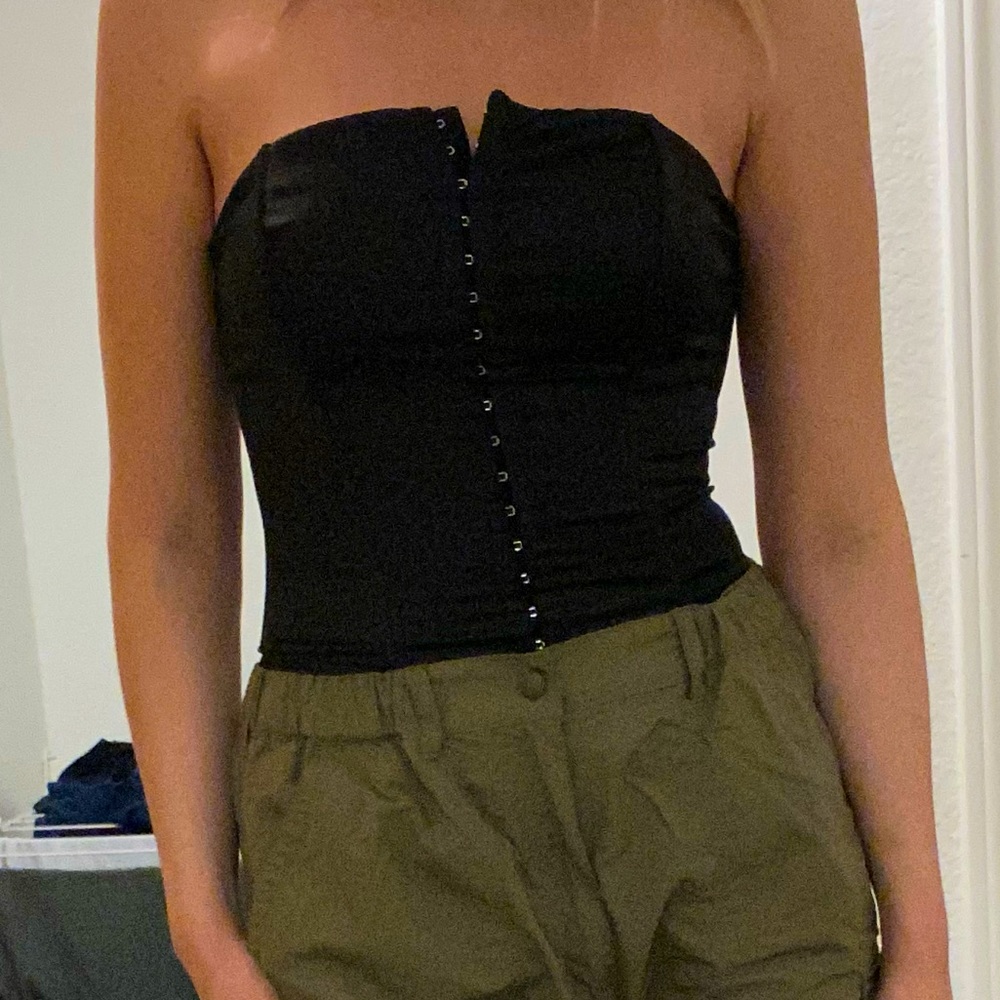REVOLVE SUPERDOWN CORSET 🖤🖤